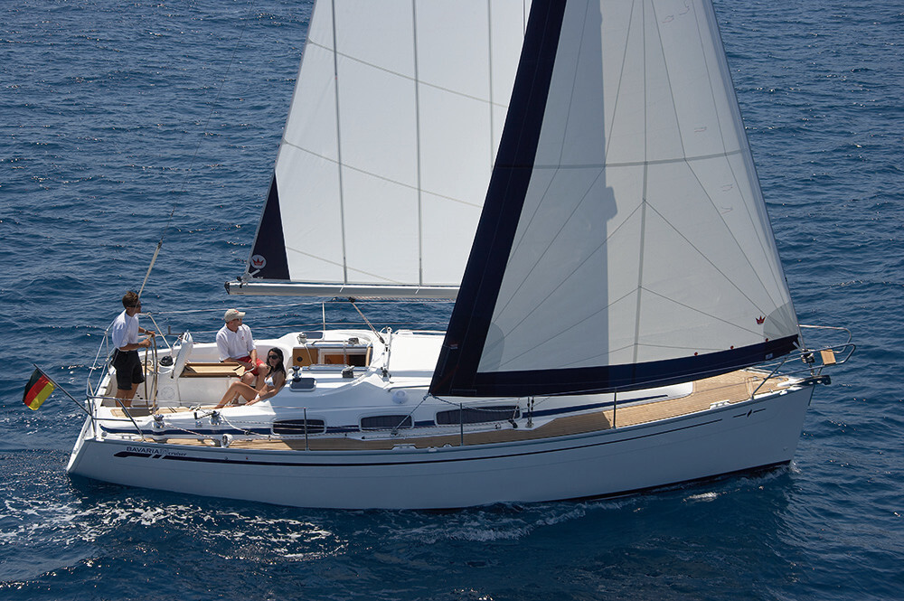 Bavaria 39 Cruiser, Cadargo