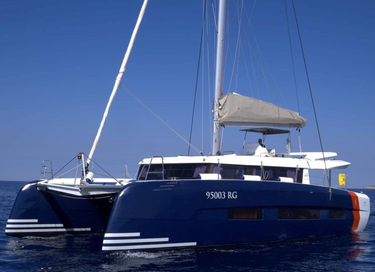 Dufour 48 Catamaran Pax