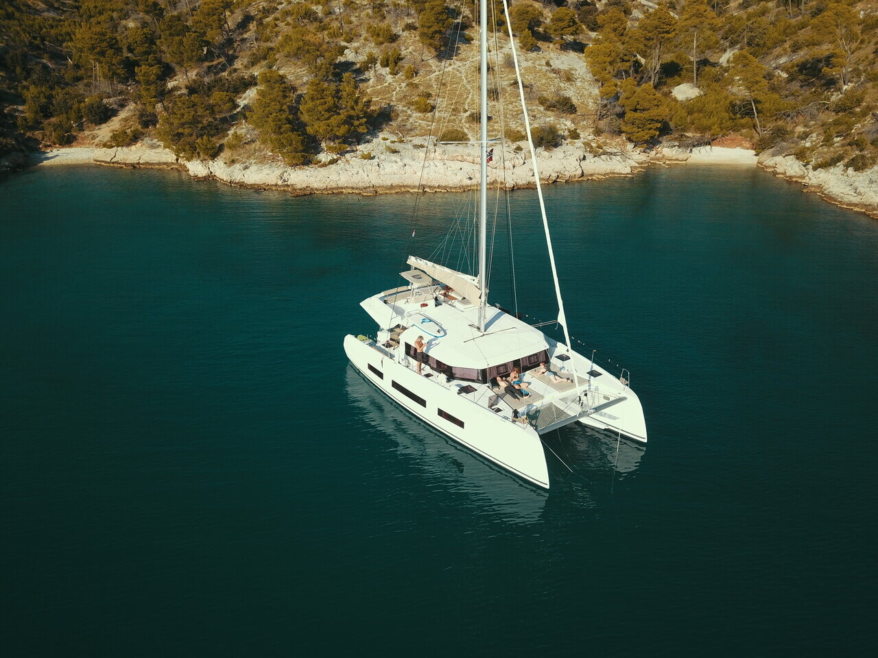 Dufour 48 Catamaran Seaven